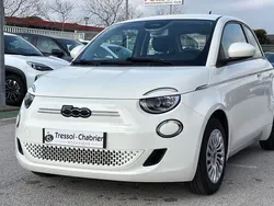 Noir Utilisé 2022 Fiat 500e Action Berline | 11 000 € (Super prix)