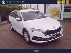 Blanc Utilisé 2023 Skoda Octavia Break | 36 460 € (Prix cher)