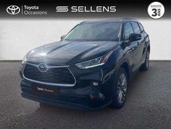 Utilisé 2023 Toyota Highlander Business Edition SUV | 57 880 € (Prix juste)