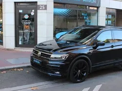 Noir Utilisé 2020 VW Tiguan R-line SUV | 32 490 € (Prix cher)