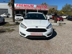 Blanc Utilisé 2017 Ford Focus Break | 7 500 € (Prix juste)
