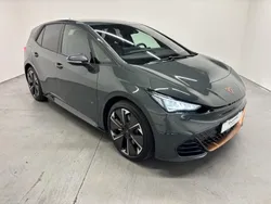 Vert Utilisé 2025 Cupra Born VZ Citadine | 41 990 €