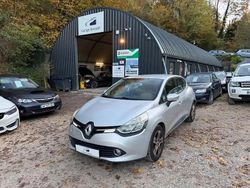 Gris Occasion 2012 Renault Clio IV Dynamique Berline | 7 500 € (Prix assez cher)