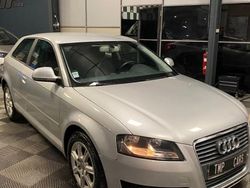 Gris Utilisé 2010 Audi A3 Ambiente Berline | 7 500 €