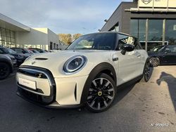 Gris Utilisé 2022 Mini Cooper SE Essential Citadine | 20 990 €