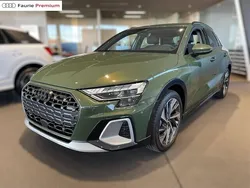 Vert district métallisé Nouvelle 2025 Audi A3 Sport | 41 900 € (Prix cher)