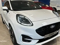 Blanc Nouvelle 2025 Ford Puma Gen-E ST-Line SUV | 32 490 €