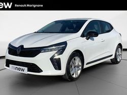 Blanc Utilisé 2024 Renault Clio V Evolution Citadine | 17 499 € (Prix assez cher)