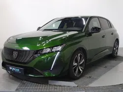 Vert Utilisé 2022 Peugeot 308 Allure | 23 790 € (Prix assez cher)