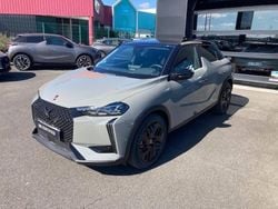 Gris Utilisé 2024 DS Automobiles DS3 Crossback E-Tense Performance Line Plus SUV | 28 150 €