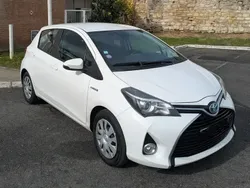 Blanc Utilisé 2015 Toyota Yaris Berline | 10 900 € (Prix juste)