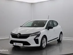 Utilisé 2024 Renault Clio V Evolution Berline | 17 299 € (Prix juste)