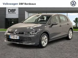 Gris Utilisé 2024 VW Golf VIII Life Berline | 24 799 € (Prix juste)