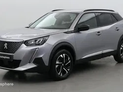 Gris Utilisé 2022 Peugeot e-2008 Allure SUV | 16 999 € (Prix juste)
