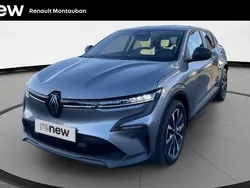 Gris Utilisé 2023 Renault Mégane Evolution Berline | 23 490 € (Prix juste)