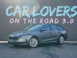 Gris graphite Occasion 2024 Skoda Octavia Break | 31 990 € (Prix juste)