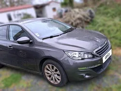 Gris Utilisé 2016 Peugeot 308 Style Berline | 8 990 € (Super prix)