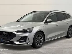 Gris Utilisé 2023 Ford Focus ST-Line X Break | 23 999 € (Prix juste)