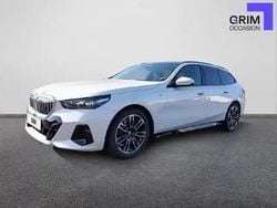 Mineralweiss métallisé Utilisé 2025 BMW 520 M Sport Berline | 63 990 €