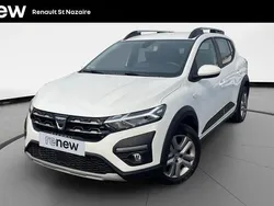 Blanc Utilisé 2022 Dacia Sandero Comfort Citadine | 15 990 € (Prix assez cher)