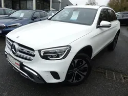 Blanc Utilisé 2022 Mercedes GLC300 Business SUV | 34 990 € (Bon prix)
