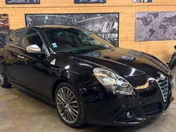 Noir Utilisé 2010 Alfa Romeo Giulietta Quadrifoglio Citadine | 10 900 €