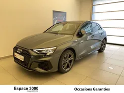 Gris Utilisé 2021 Audi A3 Sportback Berline | 27 970 € (Prix juste)