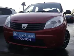 Rouge Utilisé 2009 Dacia Sandero Ambiance Citadine | 2 550 €