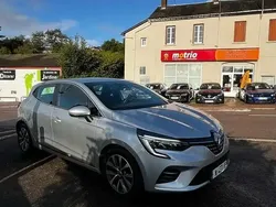 Gris Utilisé 2021 Renault Clio V Intens Berline | 15 500 € (Prix juste)