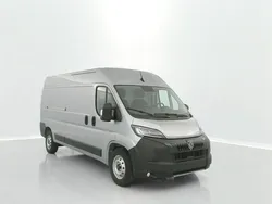 Gris Nouvelle 2024 Peugeot Boxer S Van | 34 200 € (Bon prix)