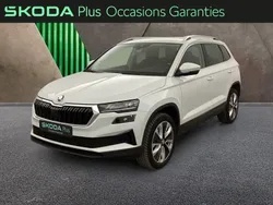 Blanc lune métallisée Utilisé 2024 Skoda Karoq Selection SUV | 33 900 € (Prix juste)