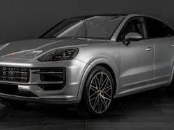 Utilisé 2024 Porsche Cayenne SUV | 120 000 € (Prix juste)