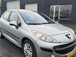 Occasion 2007 Peugeot 207 Premium Citadine | 4 490 € (Prix assez cher)