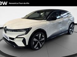 Blanc Occasion 2024 Renault Megane E-Tech Techno Berline | 29 989 € (Prix juste)