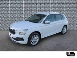 Blanc Nouvelle 2025 Skoda Kamiq Clever SUV | 26 790 € (Prix juste)