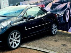 Utilisé 2013 Peugeot 207 CC Roland Garros Cabriolet | 6 990 €