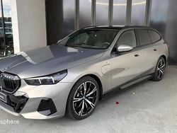 Gris Utilisé 2025 BMW 530e M Sport Break | 65 610 € (Bon prix)