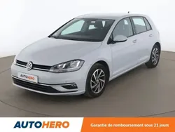 Blanc Utilisé 2017 VW Golf VII Sound Berline | 16 290 € (Prix juste)