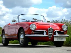 Rouge Utilisé 1964 Alfa Romeo Giulia Cabriolet | 69 000 €