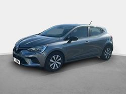Gris Utilisé 2023 Renault Clio V Equilibre Citadine | 15 250 € (Prix juste)