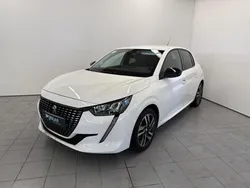 Blanc Utilisé 2023 Peugeot 208 Allure Citadine | 15 990 € (Prix juste)