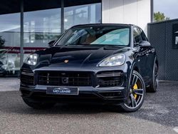 Bleu Utilisé 2022 Porsche Cayenne Turbo S SUV | 139 900 € (Prix assez cher)