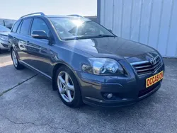 Gris Utilisé 2008 Toyota Avensis Break | 5 900 €
