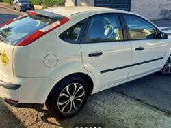 Utilisé 2005 Ford Focus Ghia Break | 3 200 € (Prix assez cher)