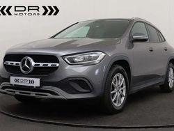 Gris Utilisé 2021 Mercedes GLA180 Business SUV | 26 495 € (Prix juste)