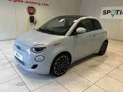 Celestial blue tricouche Utilisé 2023 Fiat 500e La Prima Citadine | 29 990 €