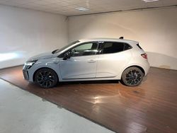 Gris Utilisé 2025 Renault Clio V Esprit Alpine Citadine | 22 402 €