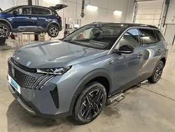 Bleu Nouvelle 2025 Peugeot 5008 GTi Monospace | 40 990 € (Prix juste)