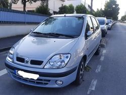 Gris Utilisé 2000 Renault Scénic Monospace | 2 300 €