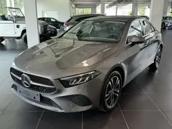 Noir Utilisé 2023 Mercedes A250 Progressive | 30 950 € (Super prix)